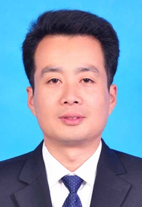 张卫东